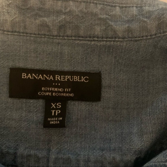 Banana Republic Boyfriend Chambray Split Sleeve Shirt - Picture 6 of 8